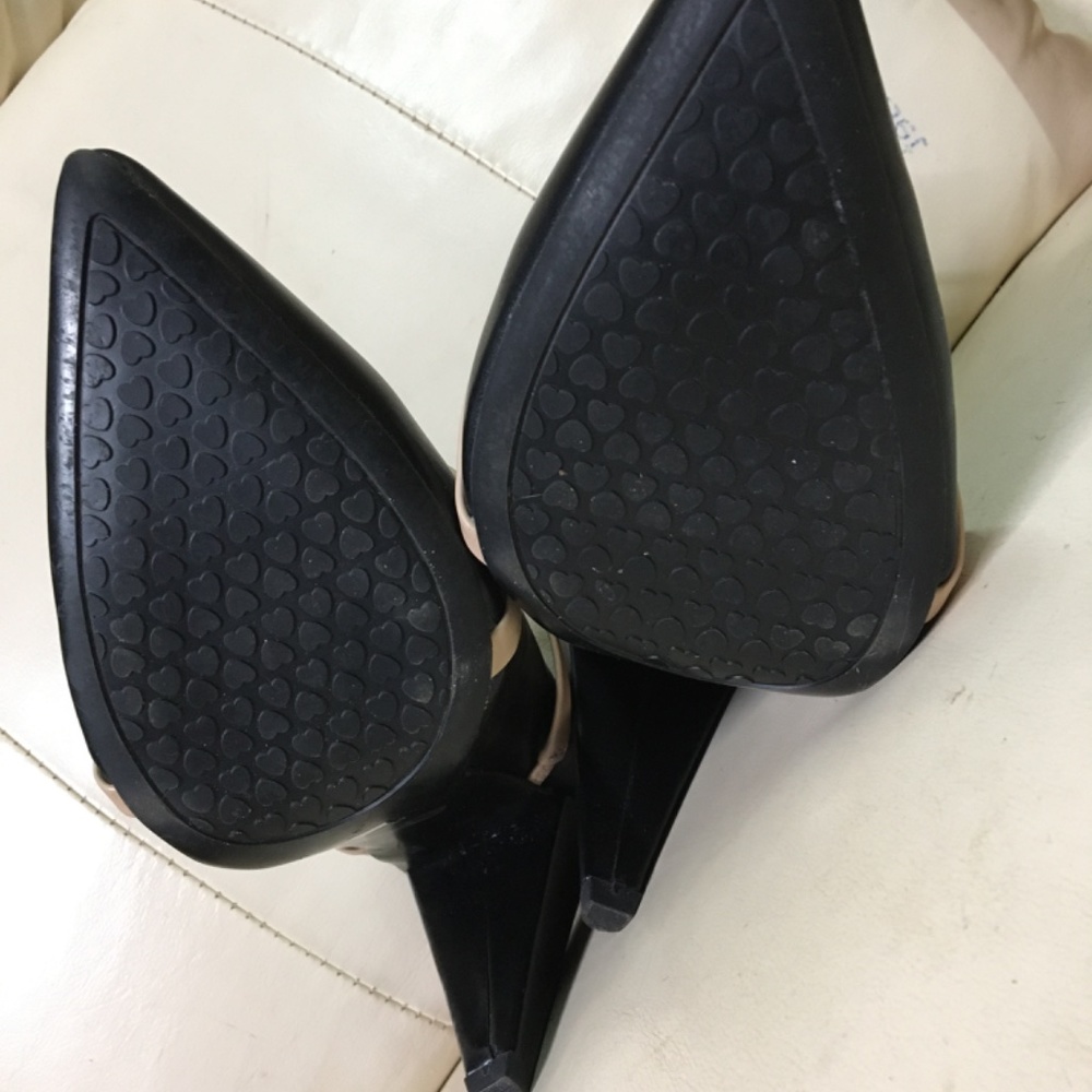 Chinese Laundry EUC black and tan strap 4 inch heel mules size 8 - Picture 5 of 12